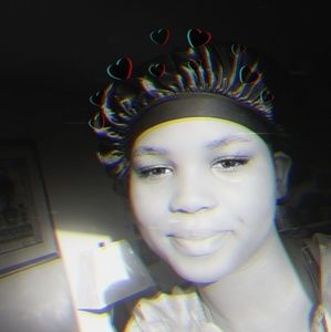 Meet your Posher, Kamaren